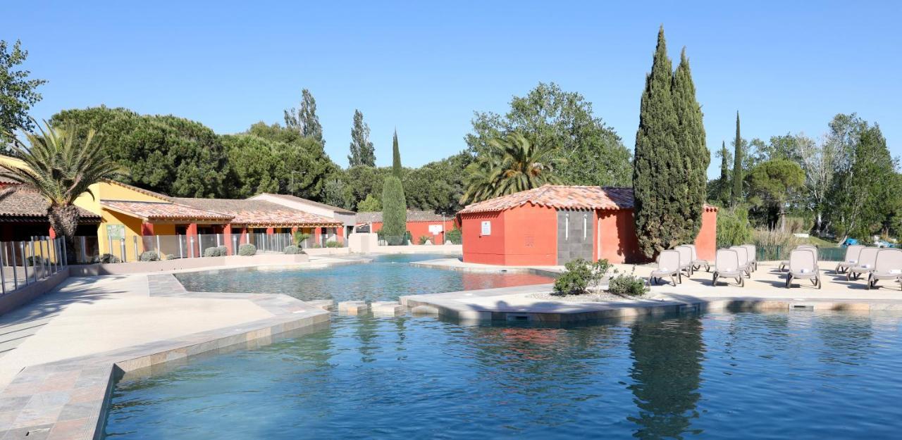Sowell Residences Les Hameaux De Camargue Арль Екстер'єр фото