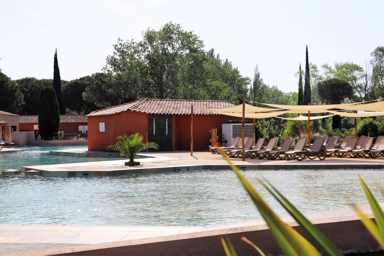 Sowell Residences Les Hameaux De Camargue Арль Екстер'єр фото